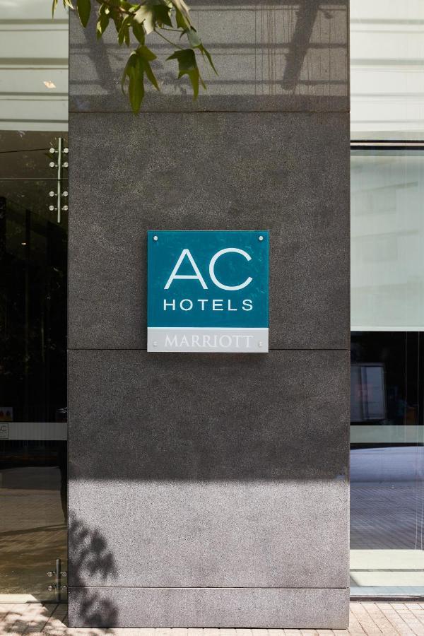Ac Hotel By Marriott Santiago Cenco Costanera Bagian luar foto