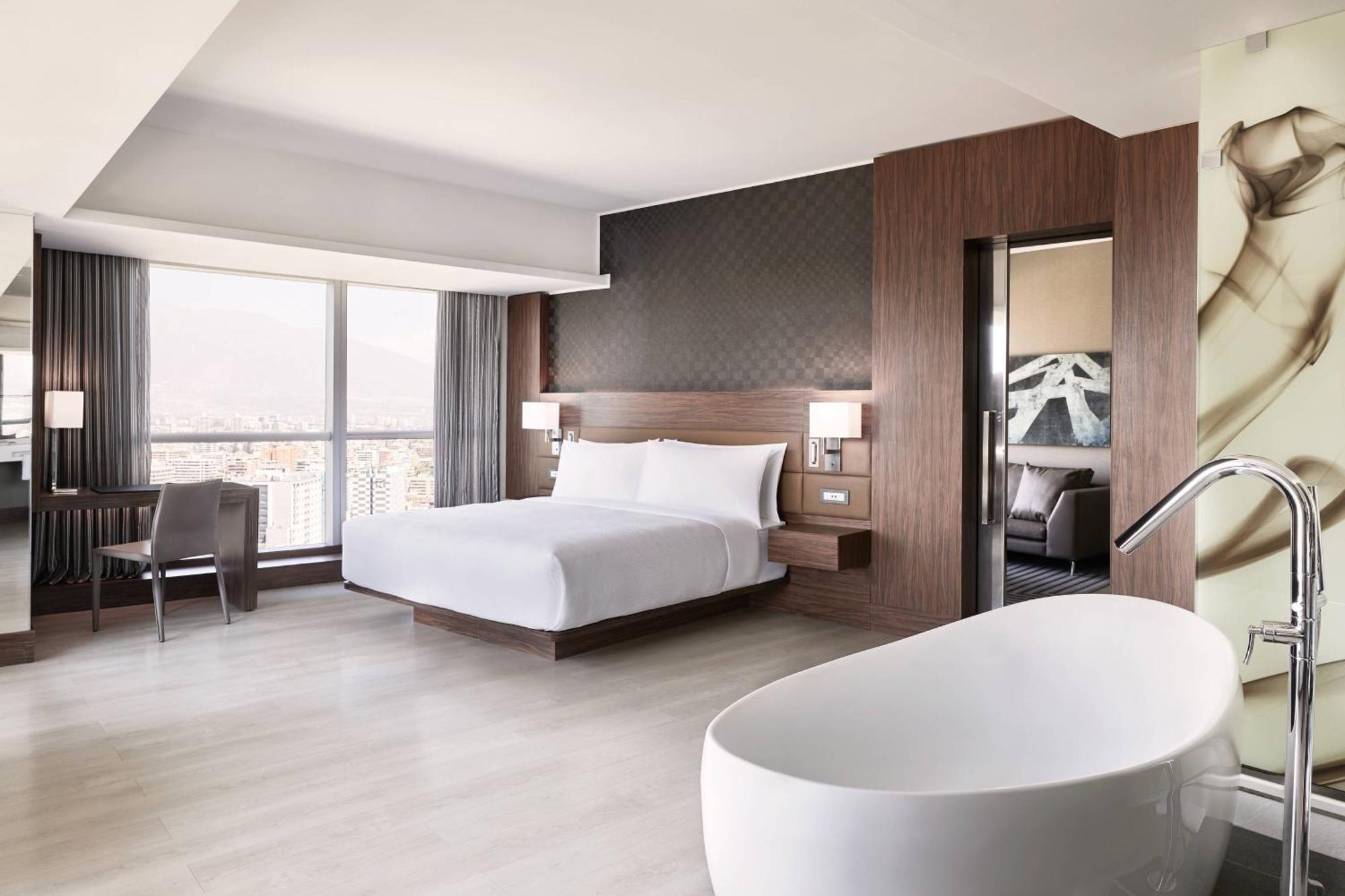 Ac Hotel By Marriott Santiago Cenco Costanera Bagian luar foto